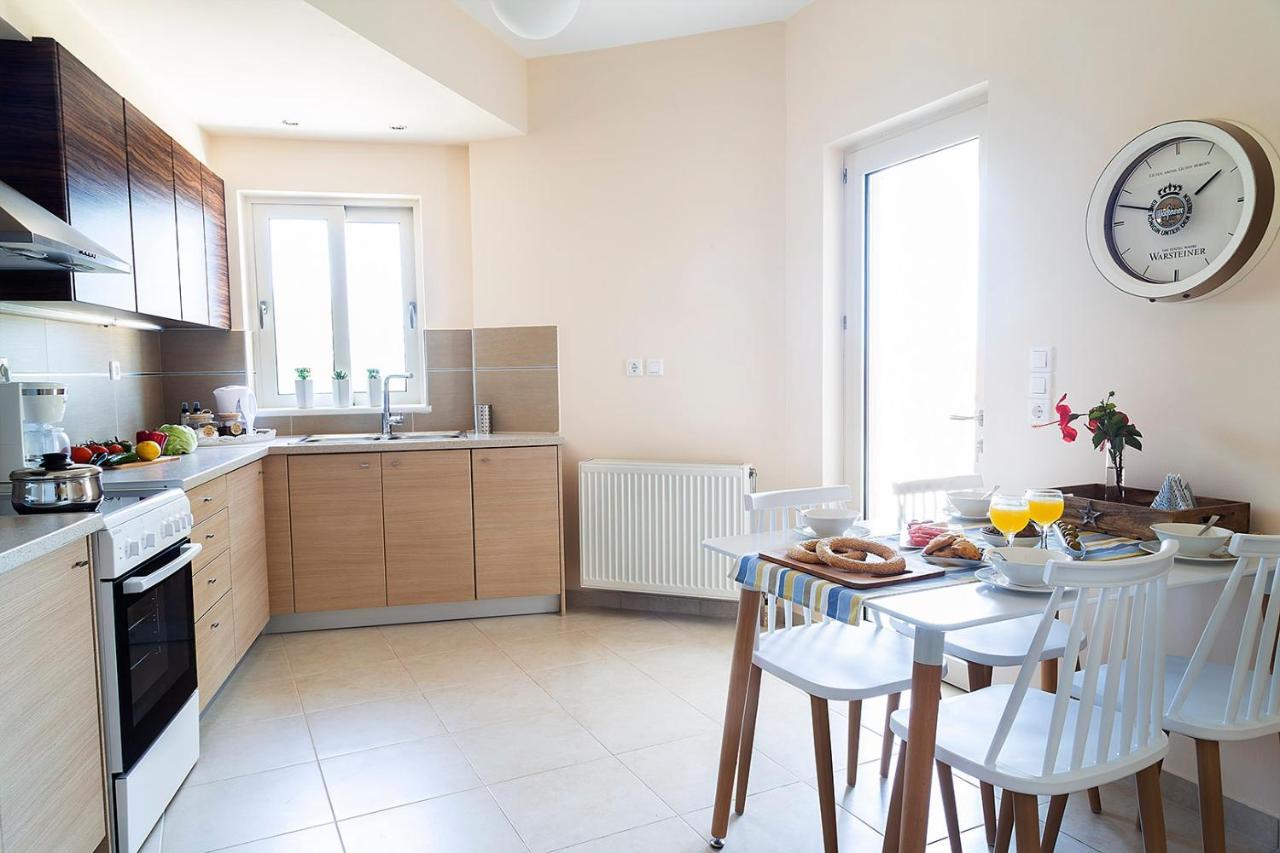 Lotos - Luxury Apartments Kounoupidhiana Bagian luar foto