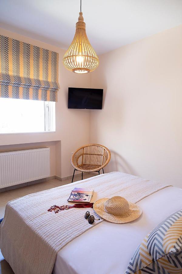 Lotos - Luxury Apartments Kounoupidhiana Bagian luar foto
