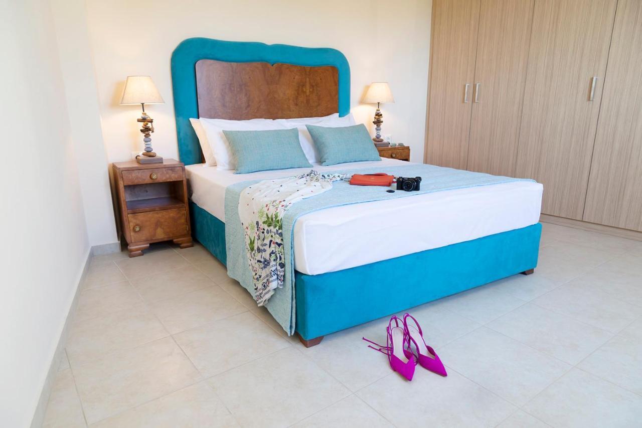 Lotos - Luxury Apartments Kounoupidhiana Bagian luar foto